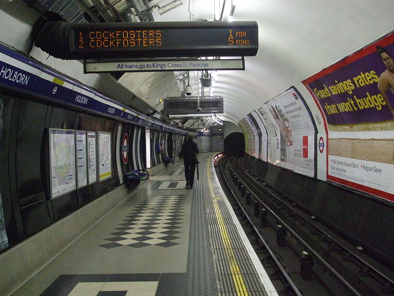 Holborn Station image © Sunil060902