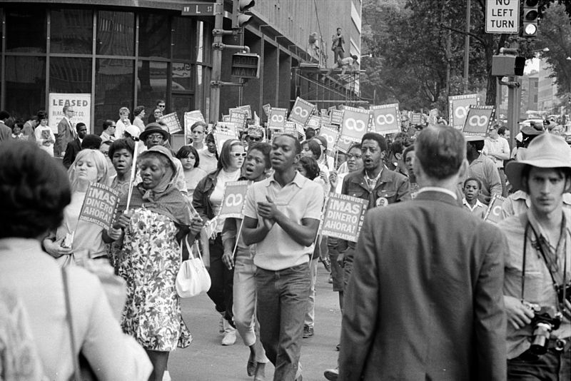 800px-Poor_People's_March_at_Lafayette_Park_ppmsca.04302