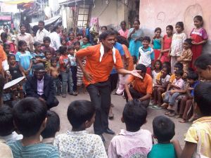 Street play in Mumbai. India © GiveWell with CClicense