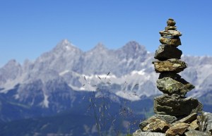 mountains-468123_640