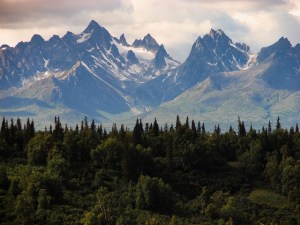rocky-mountains-384683_640