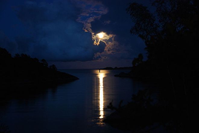 Skogsøy Moonlight (Norway) @ Yosh3000 with CCLicense